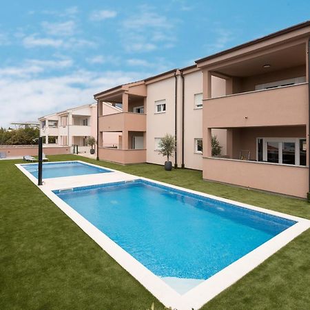 Apartmani Villa Ruby Linardići 外观 照片