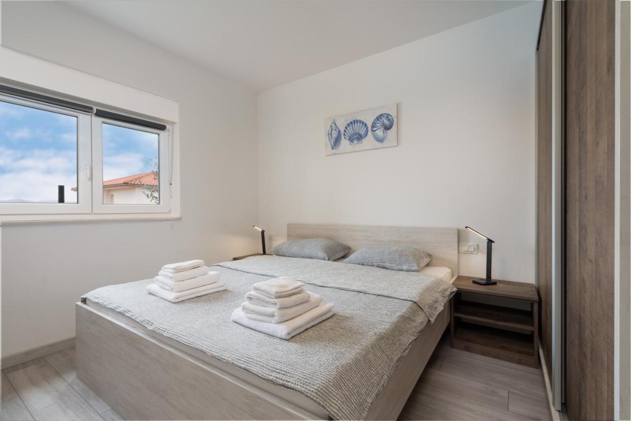 Apartmani Villa Ruby Linardići 外观 照片