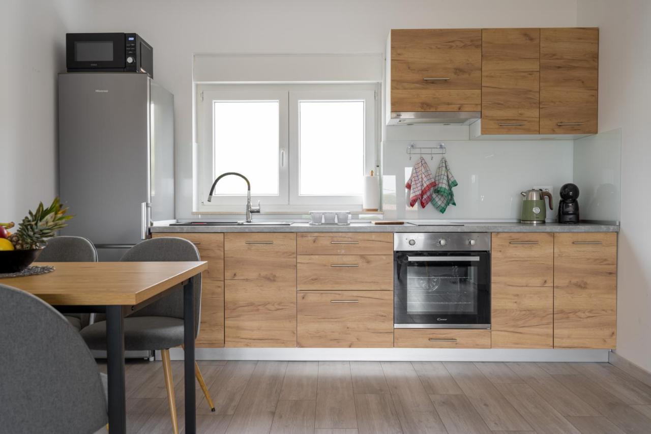 Apartmani Villa Ruby Linardići 外观 照片